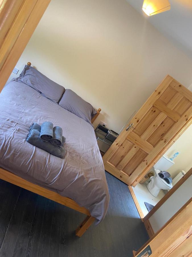 Higgins House Villa Ballyhaunis Exteriör bild